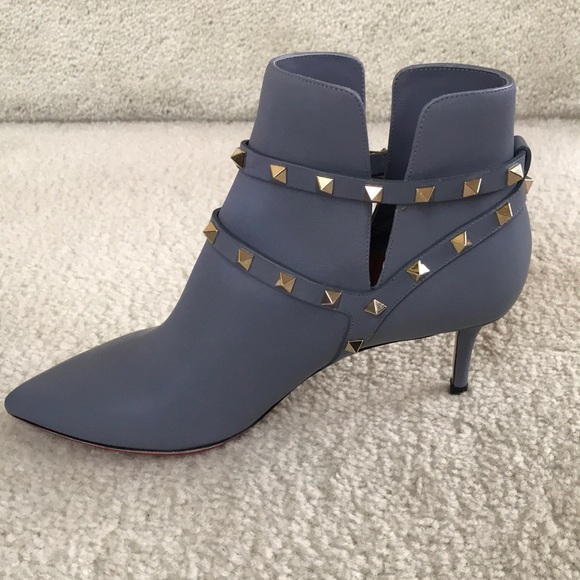 Valentino Rockstud Leather Bootie - Picture 3 of 16
